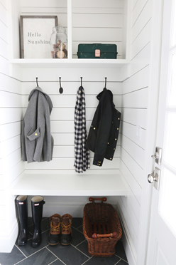 Elements Every Mudroom Should Have